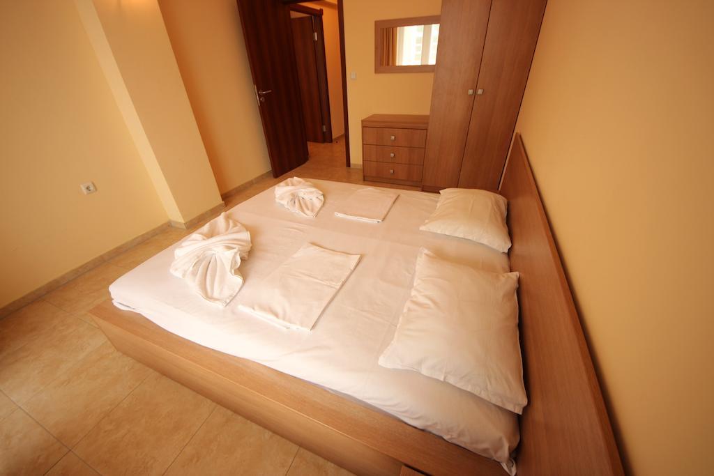 Menada Sea Regal Apartments サニービーチ 部屋 写真