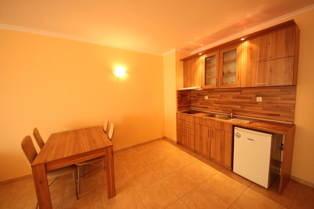Menada Sea Regal Apartments サニービーチ 部屋 写真