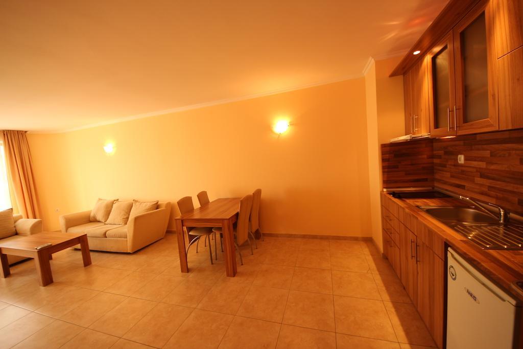 Menada Sea Regal Apartments サニービーチ 部屋 写真
