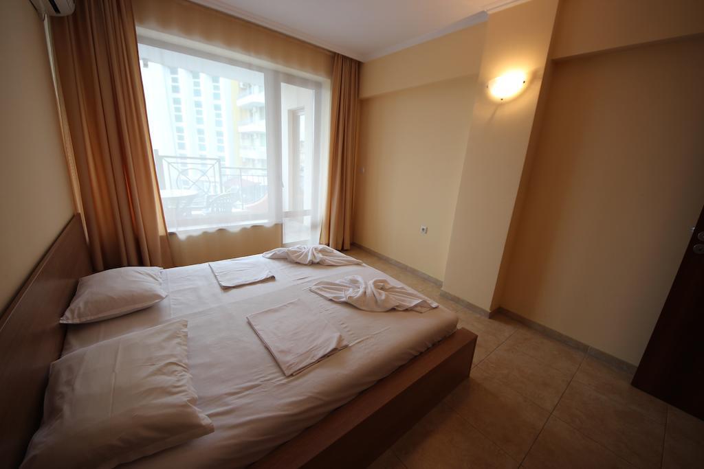 Menada Sea Regal Apartments サニービーチ エクステリア 写真