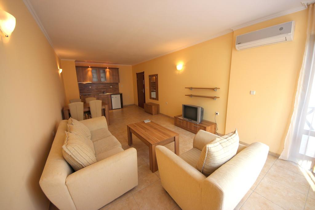 Menada Sea Regal Apartments サニービーチ エクステリア 写真